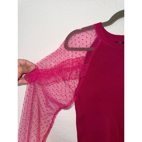 ❤️‍🔥NWT Nicole Miller Mesh Sleeve Ribbed Top Berry Size M - Picture 10 of 10